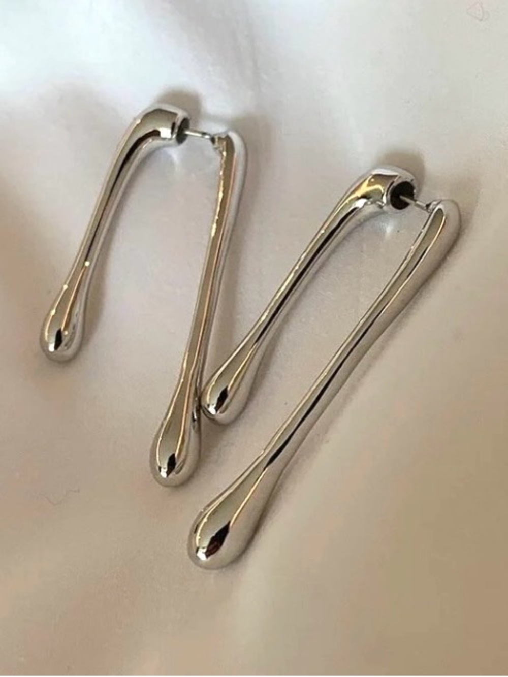 NEW Drippy Front Back Post Earrings Double Drop Unique Silver Tone AU03